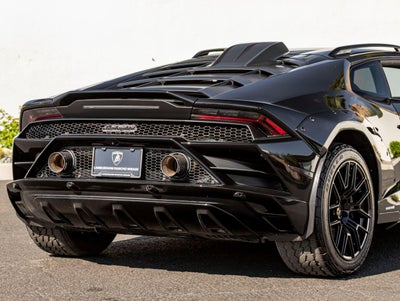 2024 Lamborghini Huracan Sterrato Base