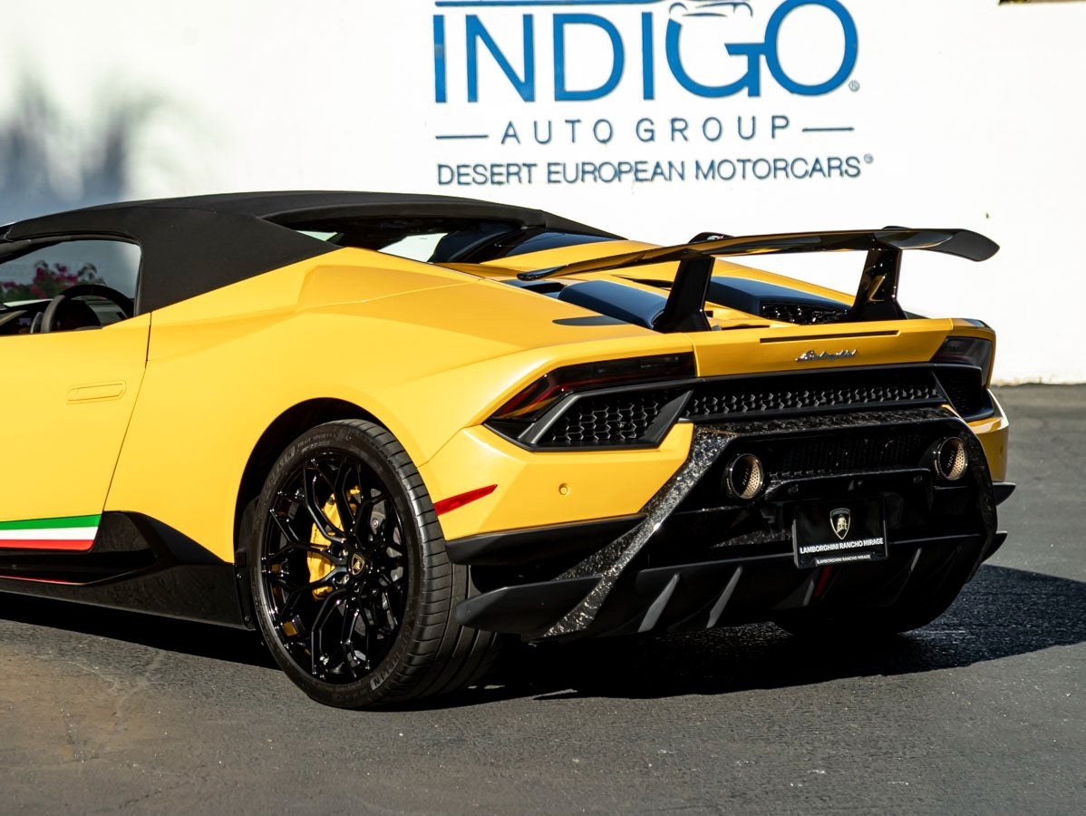 2019 Lamborghini Huracan Performante