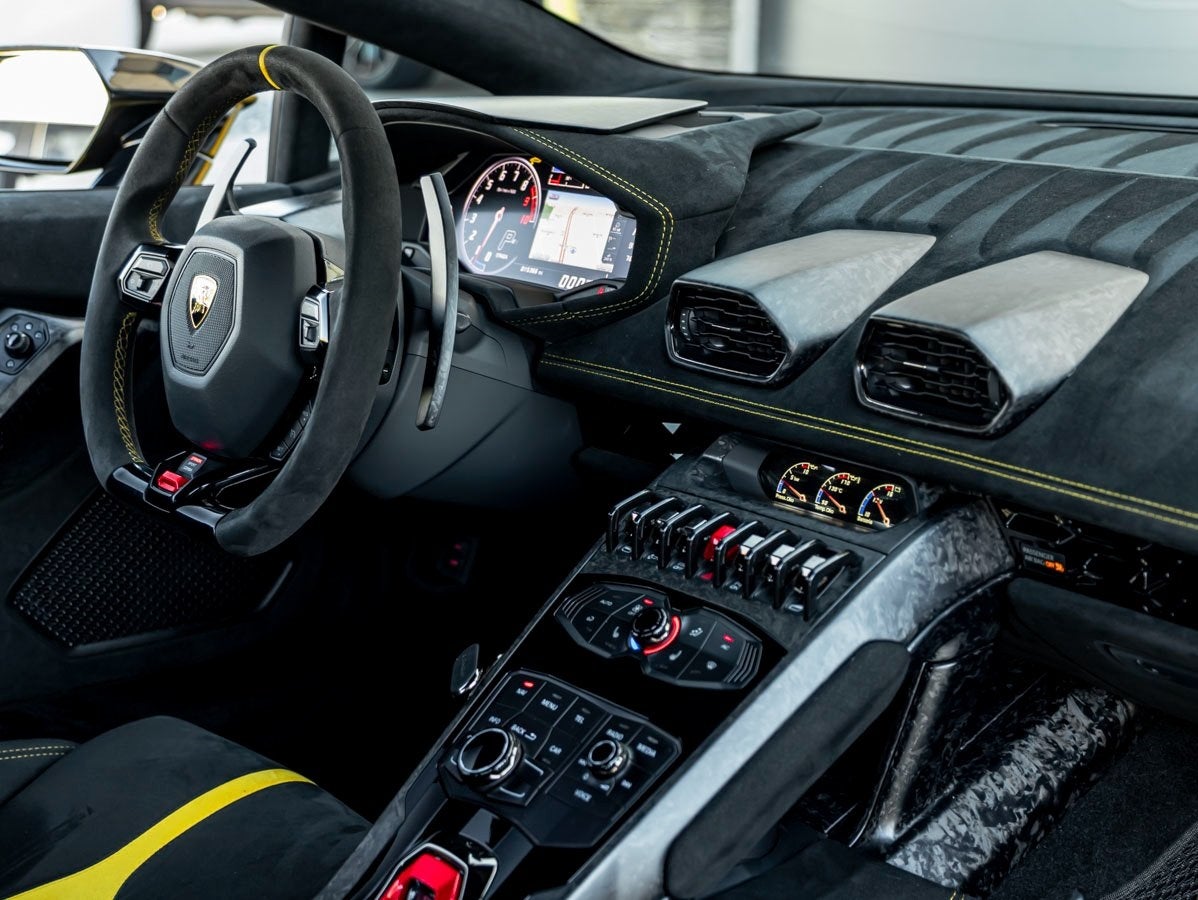 2019 Lamborghini Huracan Performante