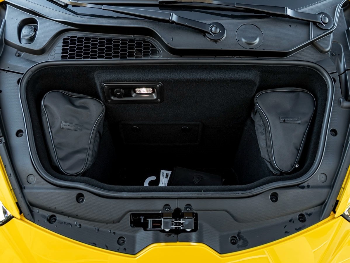 2019 Lamborghini Huracan Performante