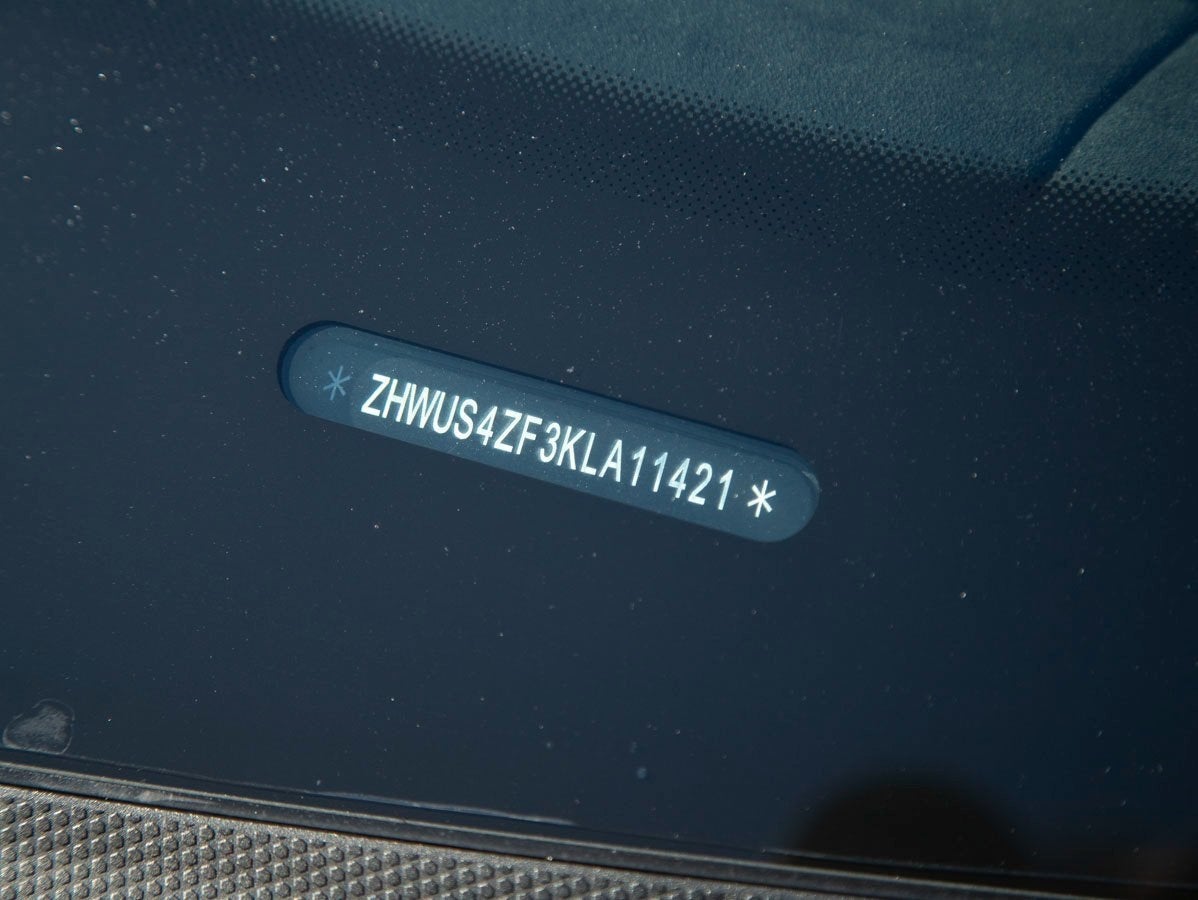 2019 Lamborghini Huracan Performante