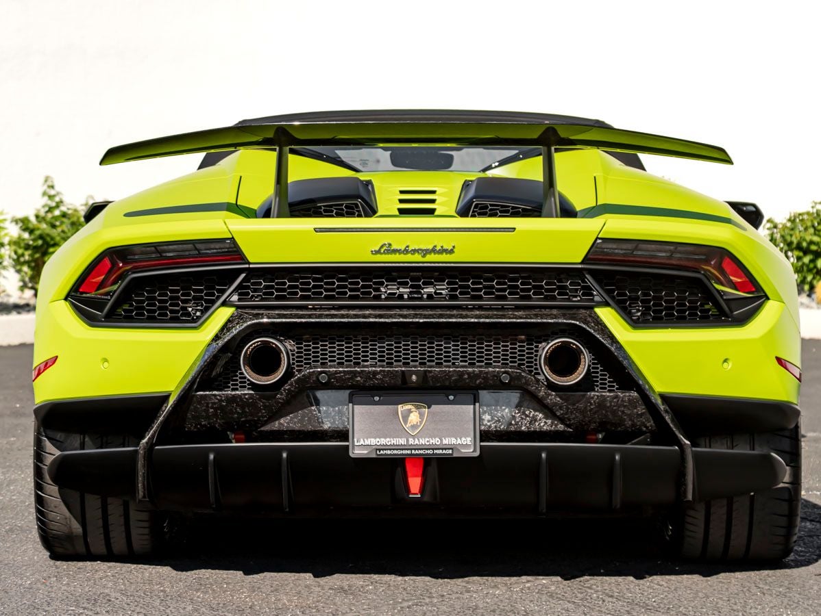 2019 Lamborghini Huracan Performante