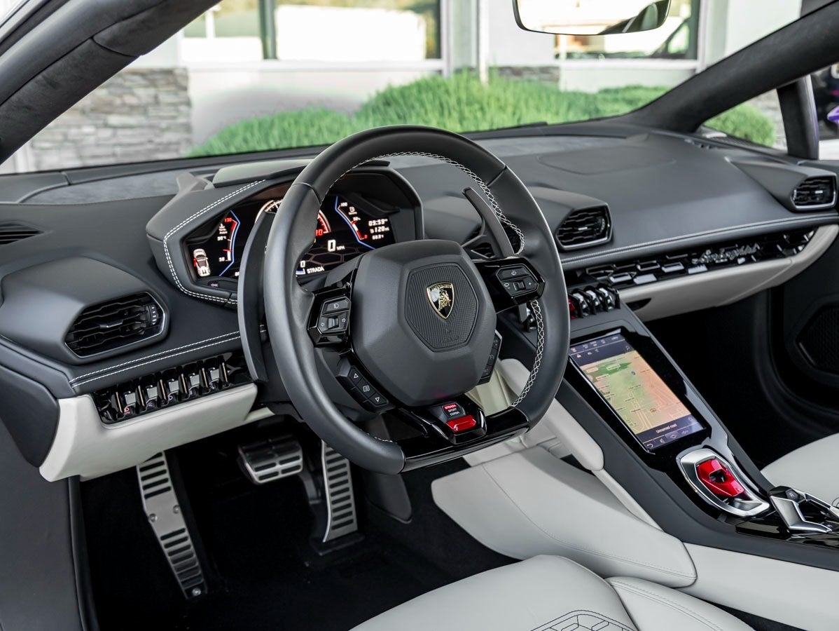 2024 Lamborghini Huracan EVO Base