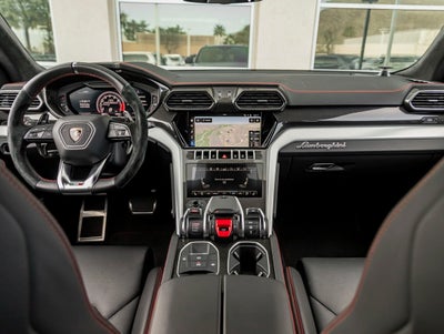 2020 Lamborghini Urus Base