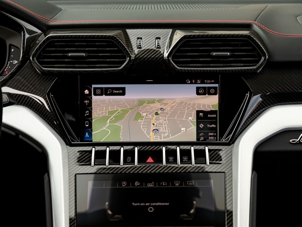 2020 Lamborghini Urus Base