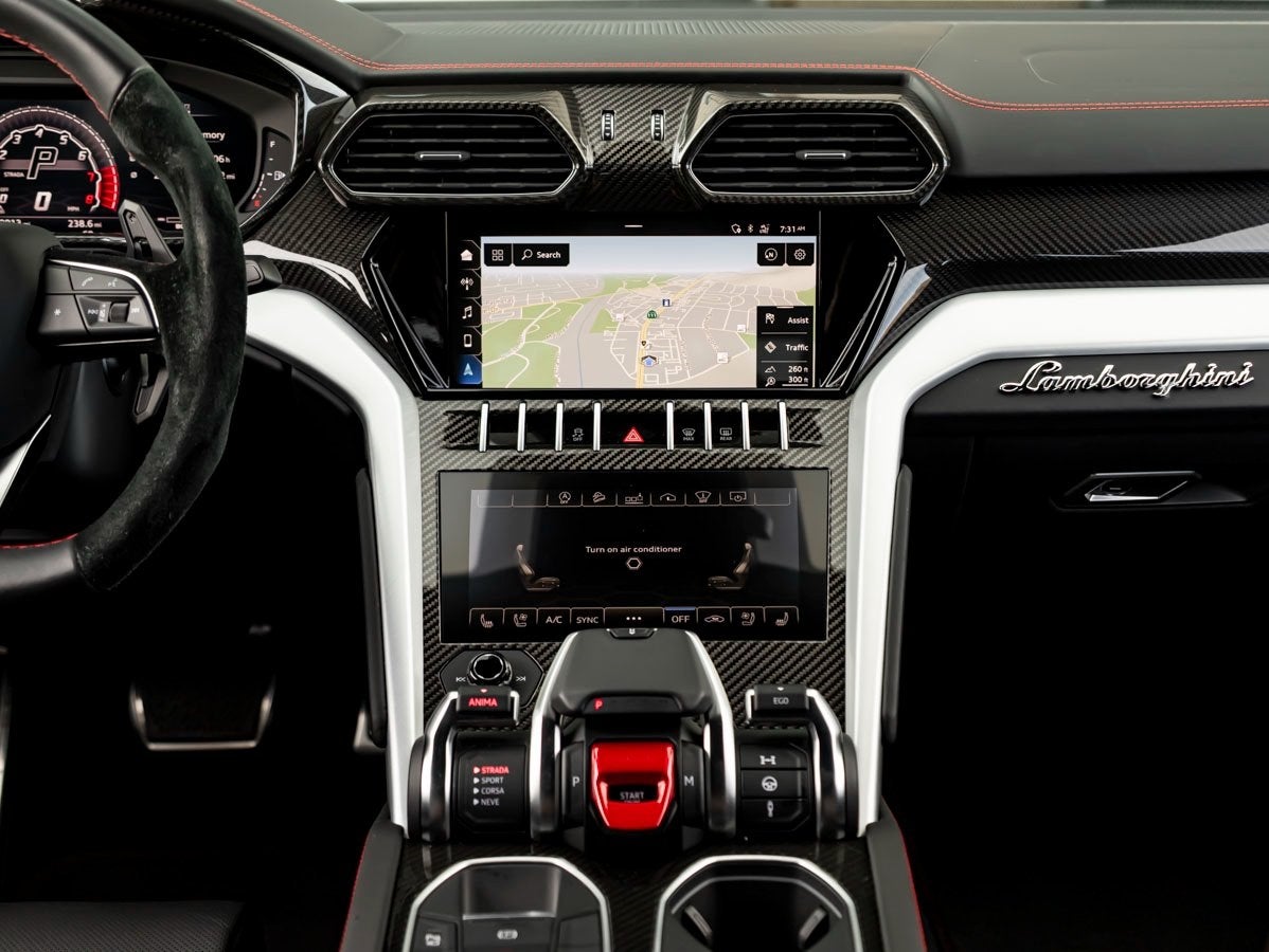 2020 Lamborghini Urus Base