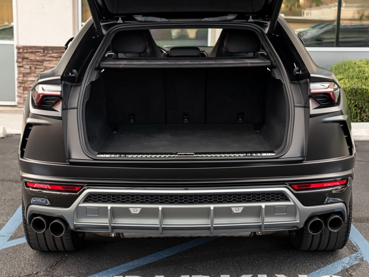 2020 Lamborghini Urus Base