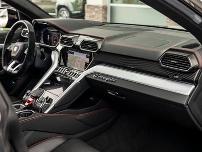 2020 Lamborghini Urus Base