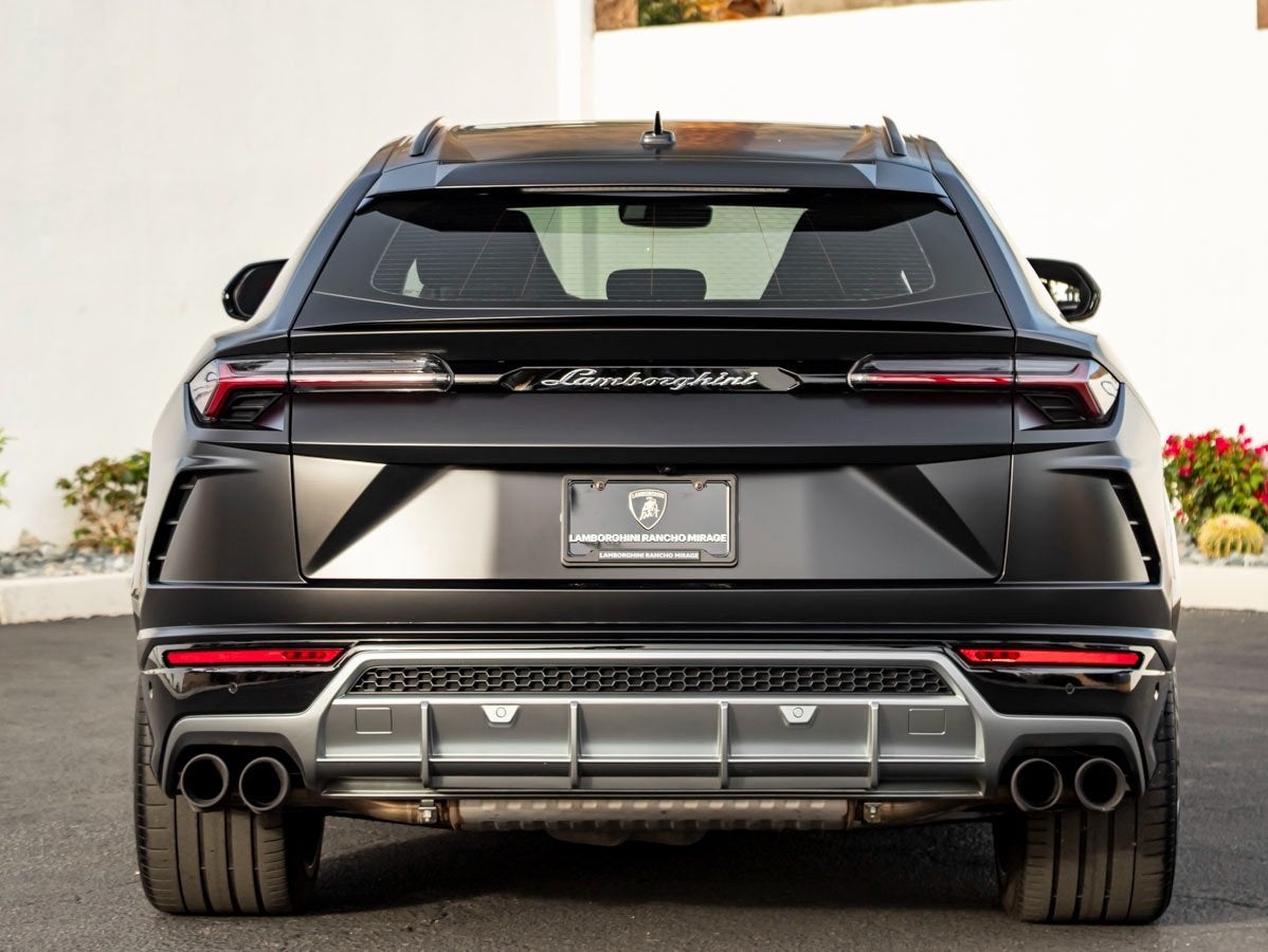 2020 Lamborghini Urus Base