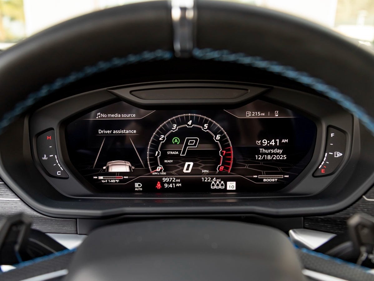 2022 Lamborghini Urus Base