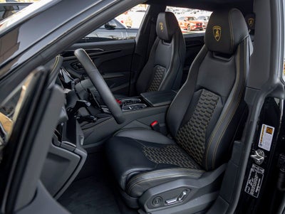 2024 Lamborghini Urus S