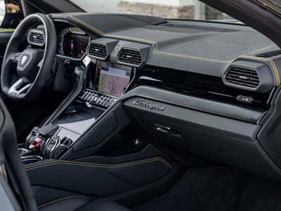 2024 Lamborghini Urus S