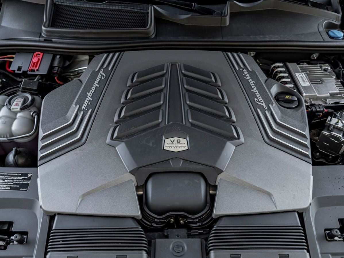 2024 Lamborghini Urus S