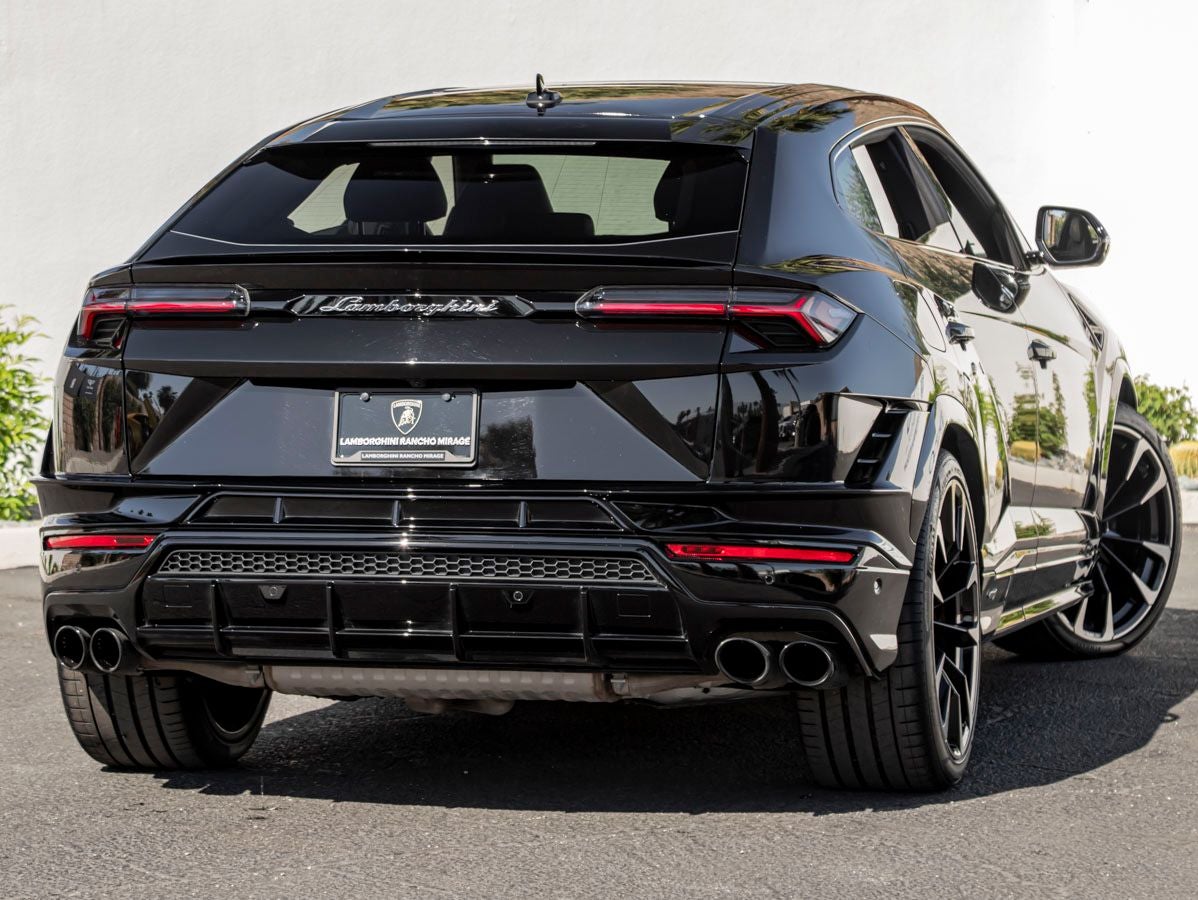 2024 Lamborghini Urus S