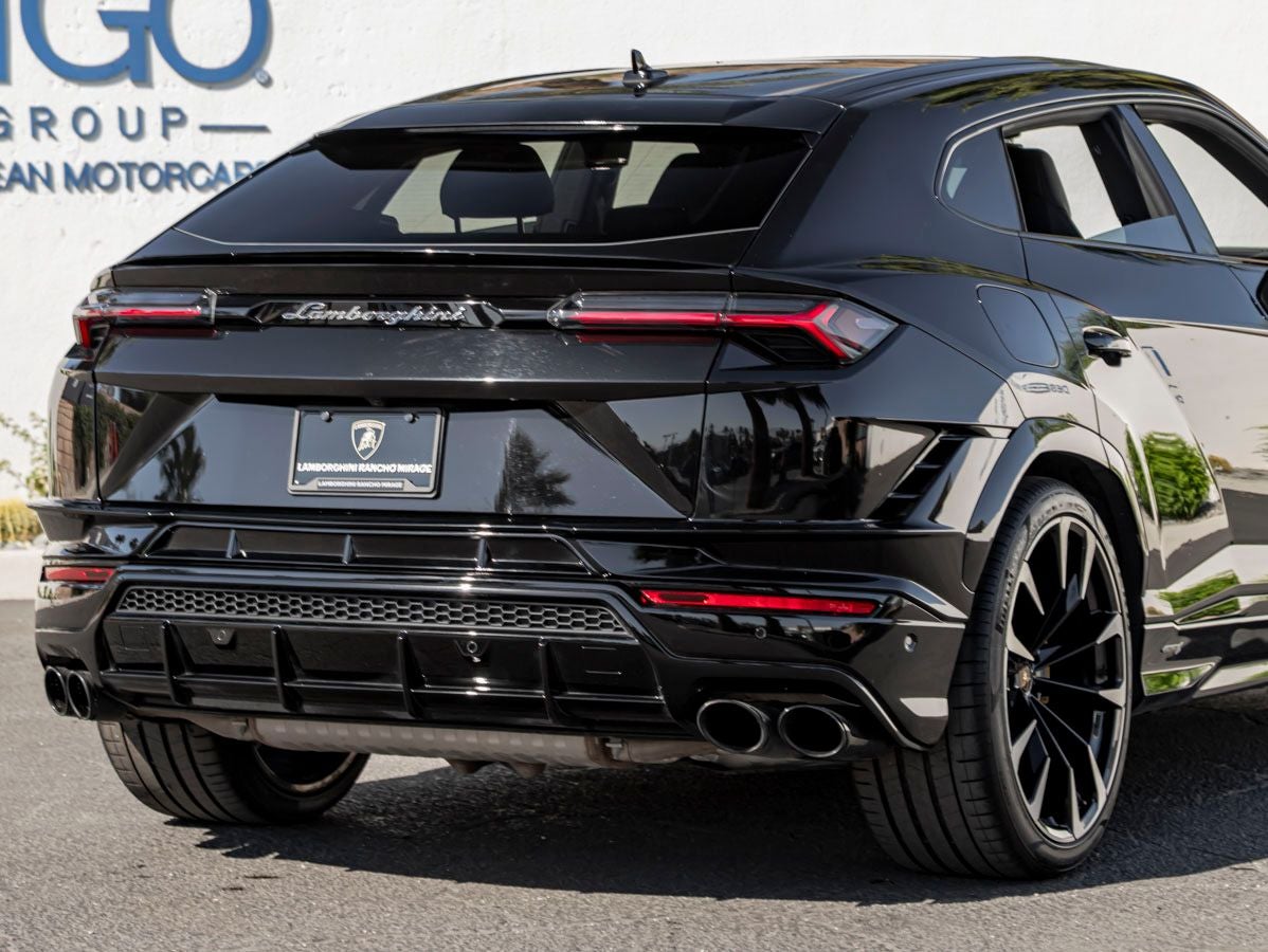 2024 Lamborghini Urus S