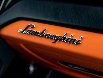 2024 Lamborghini Urus S