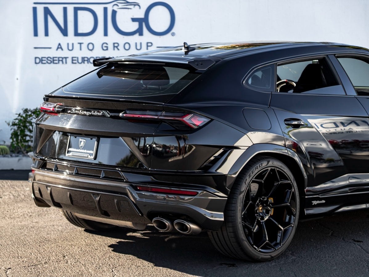 2024 Lamborghini Urus Performante