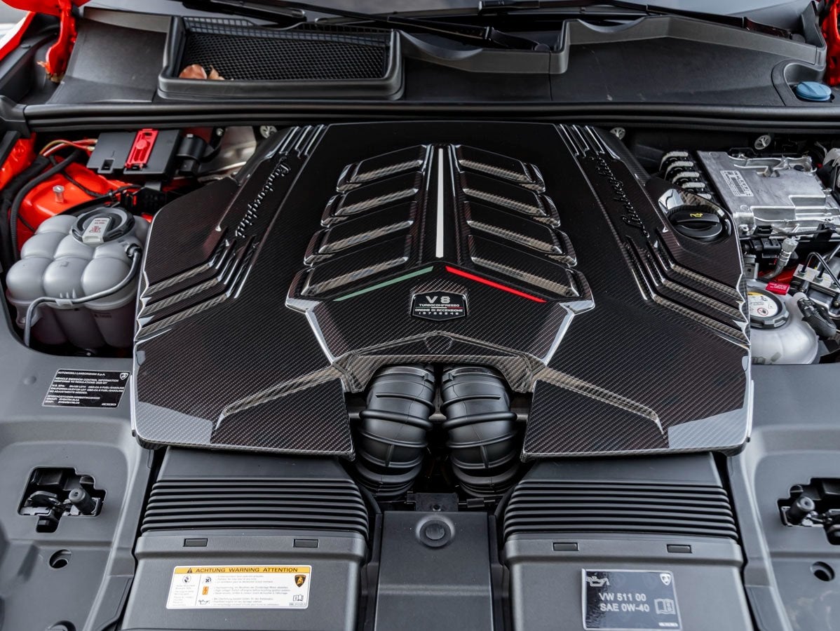 2025 Lamborghini Urus SE