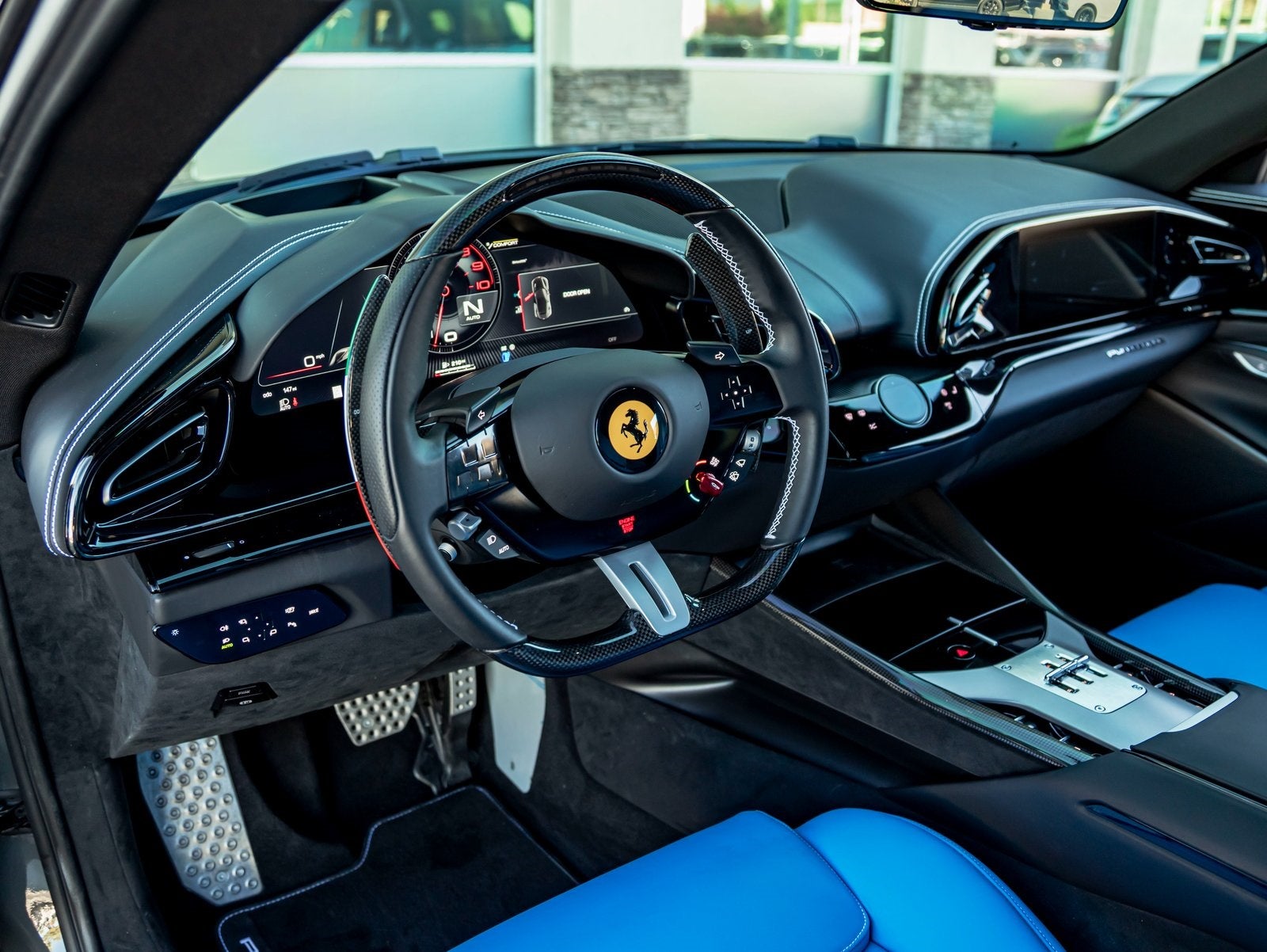 2025 Ferrari Purosangue Base