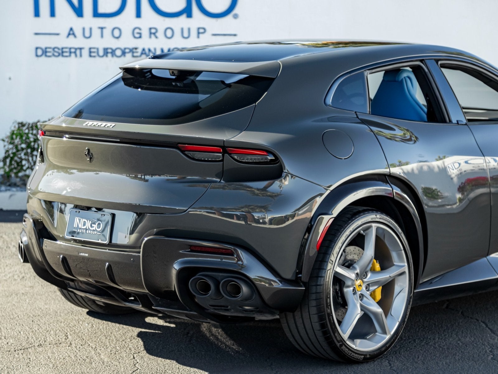 2025 Ferrari Purosangue Base